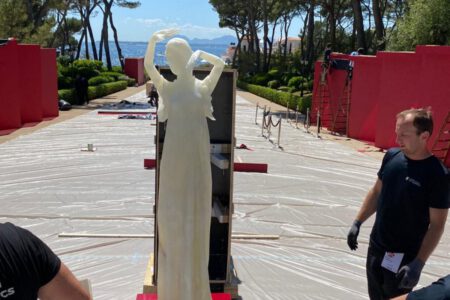 Art Logistics - Amfar Cannes 2024