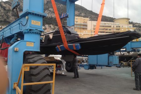 Déchargement de bateau, Cap d'Ail