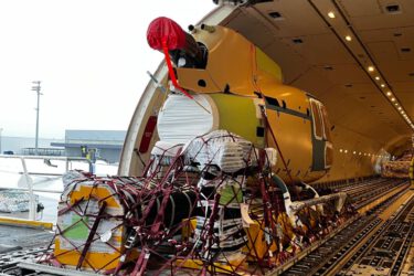 Transport de pièces aéronautiques et aviation