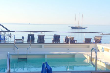 Bateaux de croisière, port de Nice