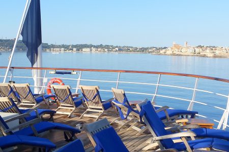 Bateaux de croisière, port de Nice