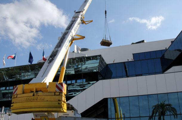 Opération de grutage sur le TFWA 2018