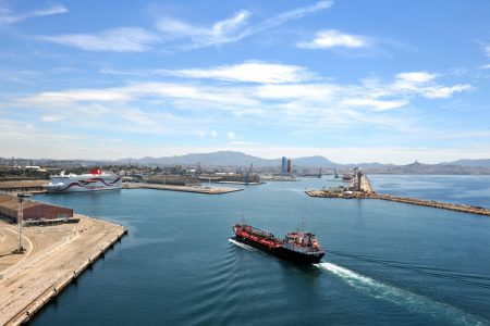 Port de Marseille Fos, avitailleur