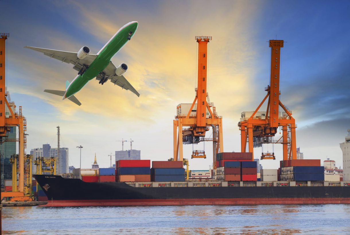 Air and sea freight forwarder