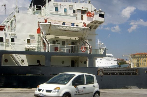 MATHEZ MONACO devant le Vicat, port de Nice