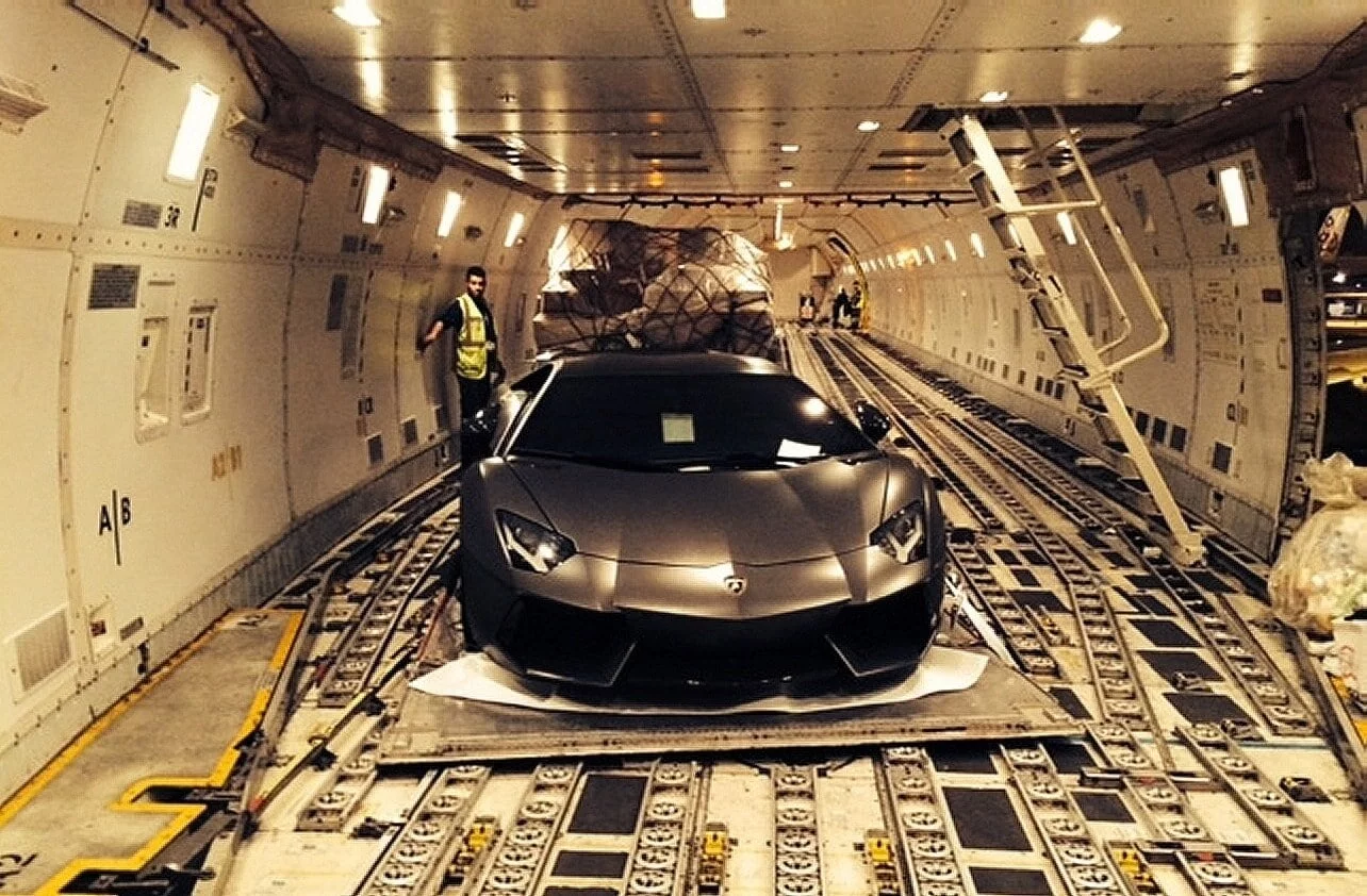 Air transport of luxury vehicles at Nice Cote d'Azur Airport